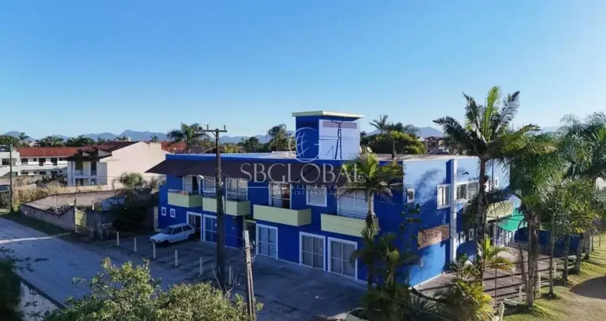 Apartamento á 90 metros da praia no Balneário Cambiju em Itapoá-SC