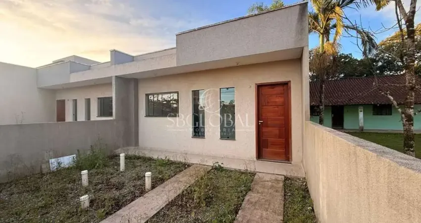 Casa próximo ao centro comercial no balneário santa clara em itapoá-sc
