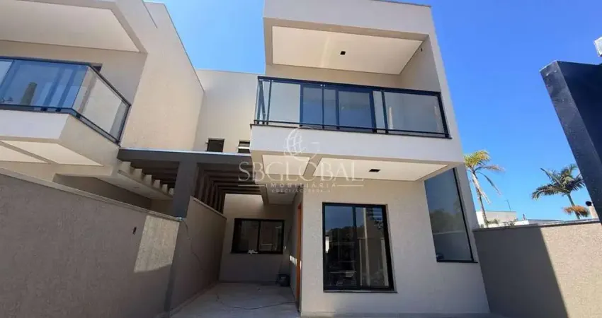 Excelente sobrado á 300 metros da praia na barra do sai em itapoá/sc