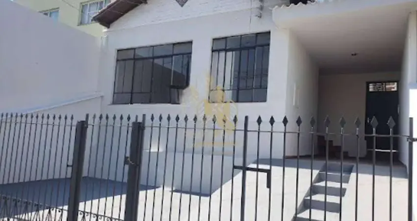 Casa com 3 dormitórios à venda, 150 m² por R$ 750.000,00 - Jardim Brasil - Atibaia/SP