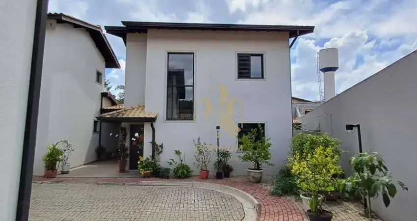 Casa com 3 dormitórios à venda, 111 m² por R$ 774.000,00 - Ribeirão dos Porcos - Atibaia/SP