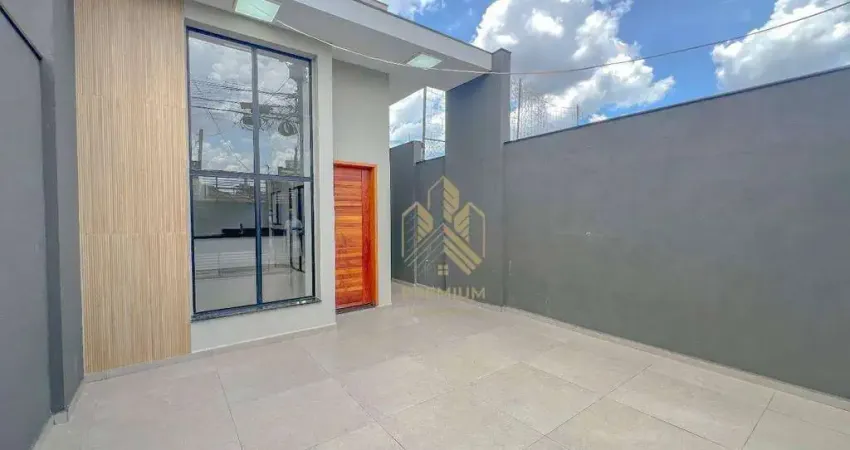 Casa com 3 dormitórios à venda, 75 m² por R$ 650.000,00 - Jardim Alvinópolis - Atibaia/SP