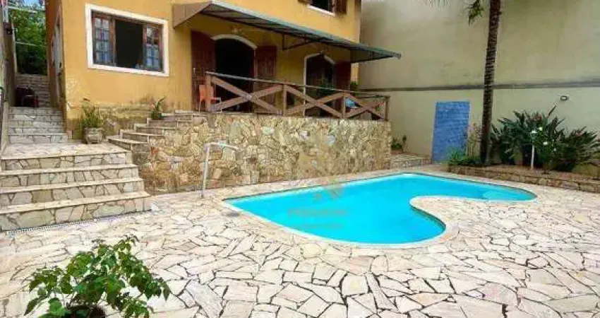 Casa com 4 dormitórios à venda, 274 m² por R$ 1.090.000 - Jardim Paulista - Atibaia/SP