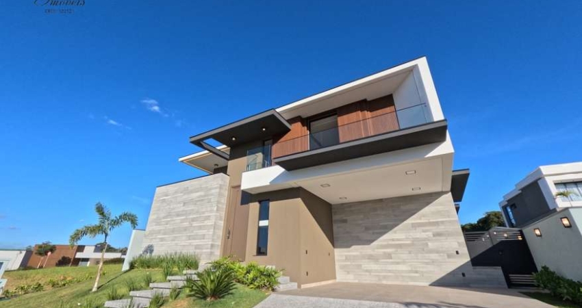 CASA DE 325 M² DE ÁREA CONSTRUÍDA COM 4 SUÍTES NO CONDOMÍNIO ALPHAVILLE I EM JUNDIAÍ - SP