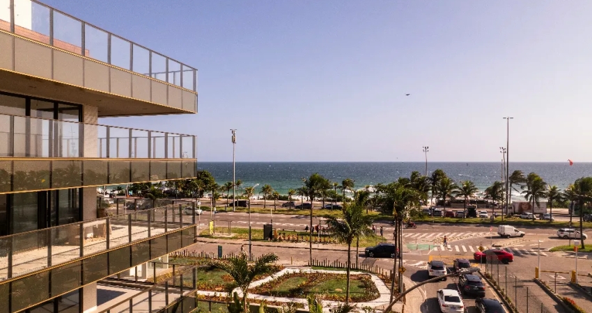 Vende-se Apartamento 4 quartos na na Praia da Barra da Tijuca-RJ