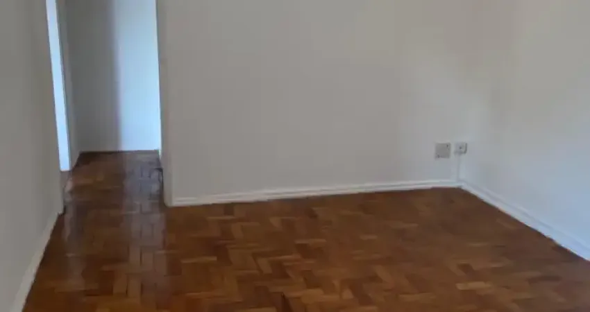 Apartamento Sala e quarto na Tijuca,metrô Saens Pena