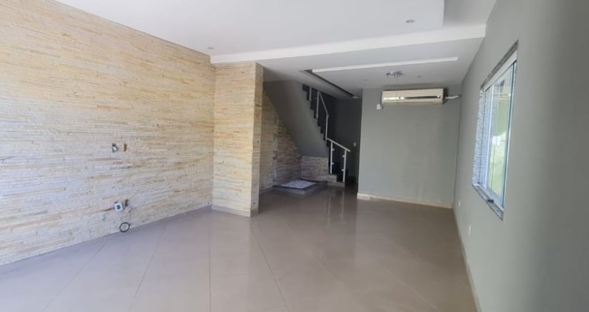CASA DE 3 QUARTOS EM CAMPOGRANDE