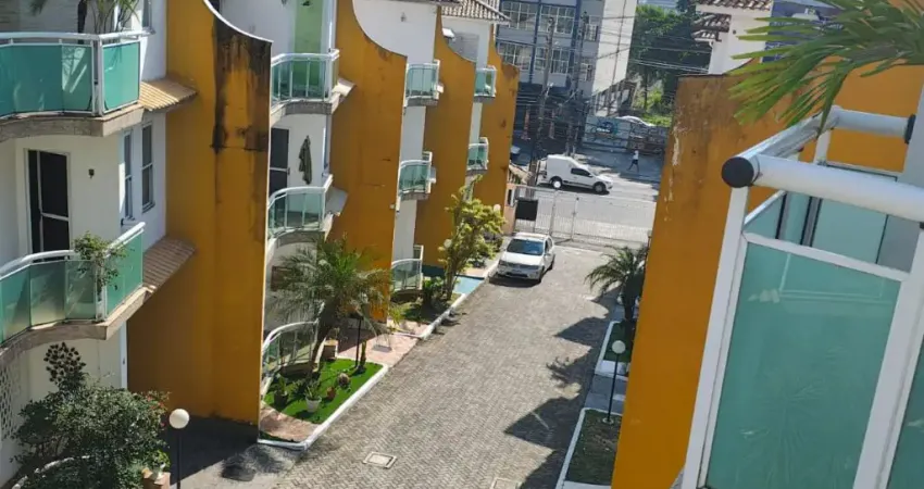Casa em condomínio fechado com 4 quartos à venda na Avenida Ernani Cardoso, 245, Cascadura, Rio de Janeiro