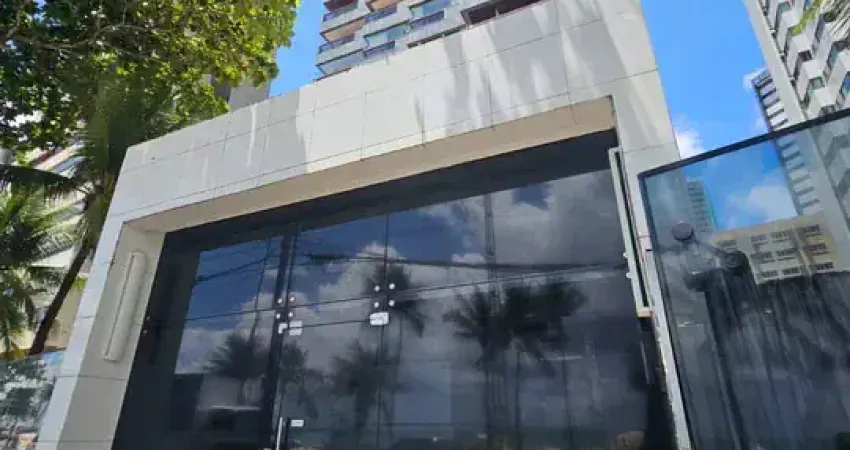 Edf Porto Seguro com 4 suítes e 3 vagas a Beira Mar na Av Boa Viagem Recife