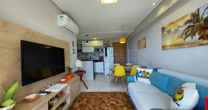 Excelente apartamento MOBILIADO, em condomínio Beira Mar, com 65,00m² de área útil.