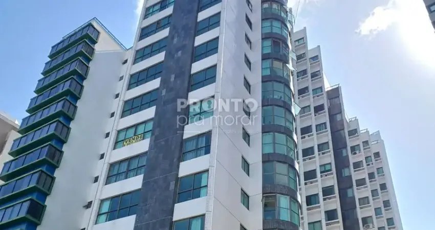 Excelente apartamento a venda na Avenida Boa Viagem -EDF RHODES
