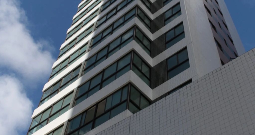 APARTAMENTO COM 03 QUARTOS EM CASA AMARELA-PRONTO PARA MORAR -RECIFE/PE