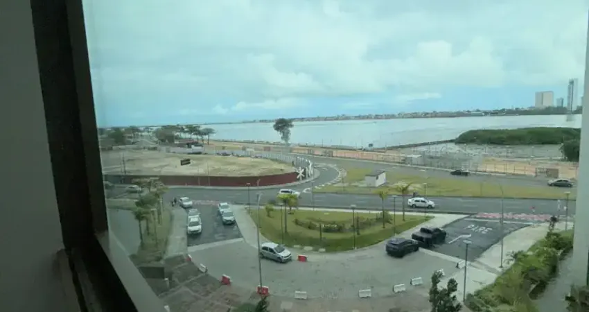 Seu novo lar com vista para o mar: apartamento mobiliado no edf. parque do cais