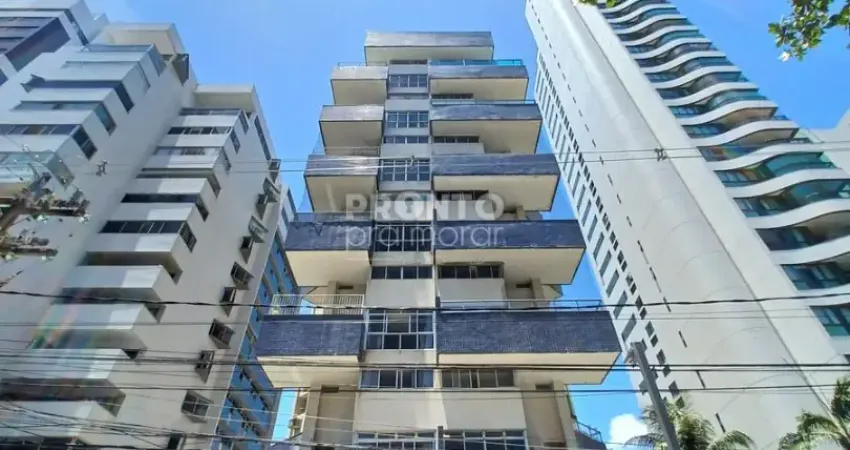 Apartamento para quem gosta de bastante espaço e localização, com 4 quartos e 201 m², esse apartamento é perfeito !