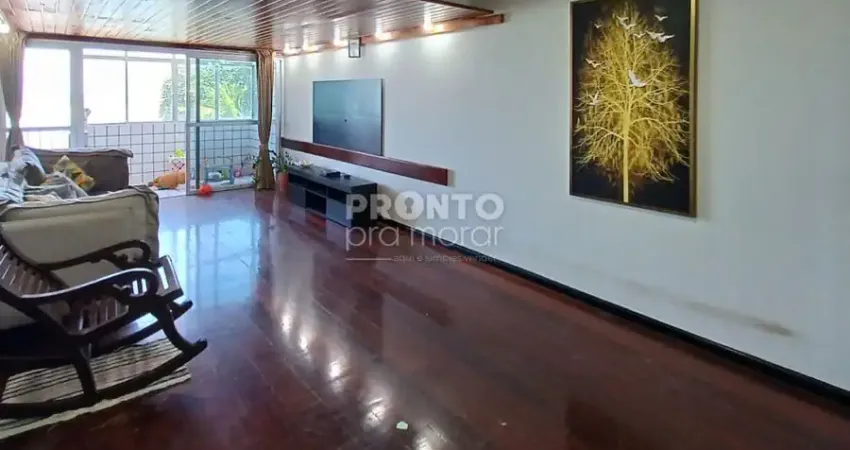 Apartamento com 138,10m² ,excelente oportunidade na beira mar de olinda!