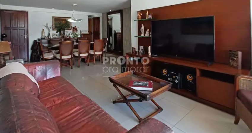 Excelente apartamento a venda no bairro de boa viagem! o imóvel possui 130 m² de área privativa.