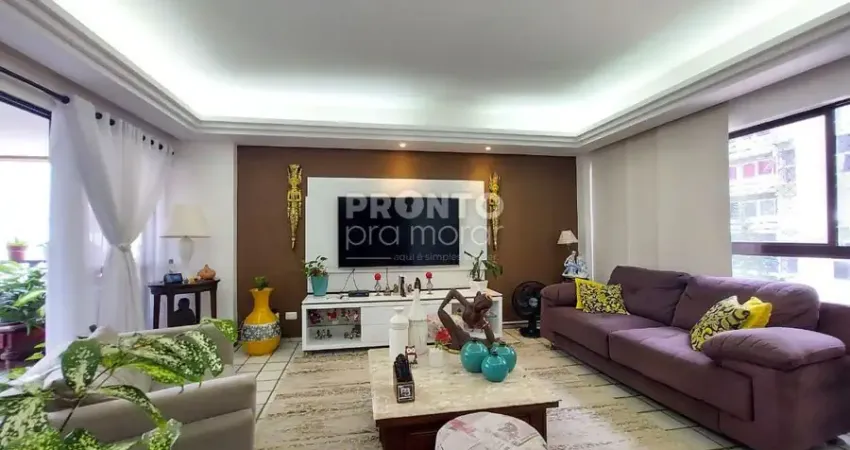 Excelente apartamento à venda na beira mar de candeias! o imóvel possui 165m²