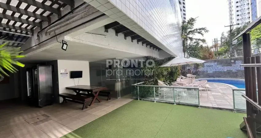 Apartamento com excelente localização no bairro da madalena.