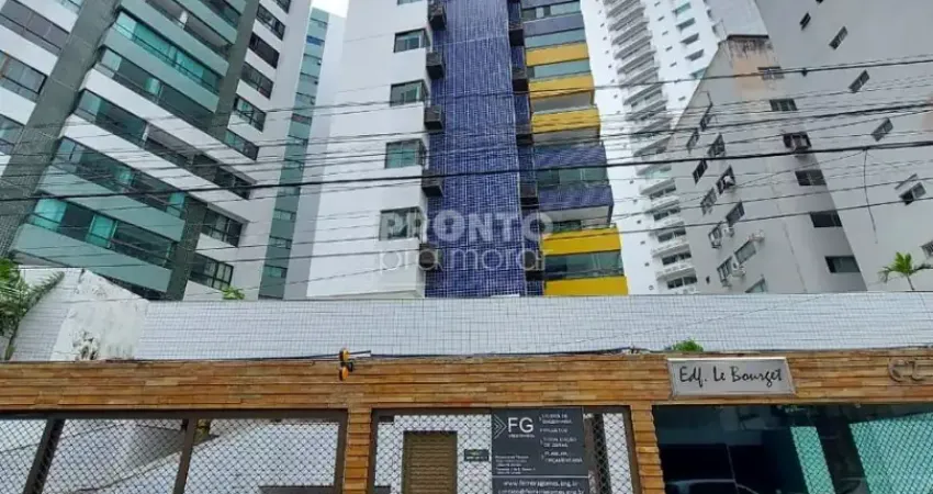 Apartamento de alto padrão em boa viagem com 155m², 3 vagas e lazer completo — visite