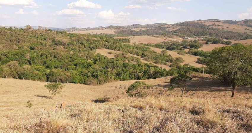 Sítio com 2 dormitórios à venda, 240000 m² por R$ 2.200.000,00 - Zona Rural - Três Pontas/MG