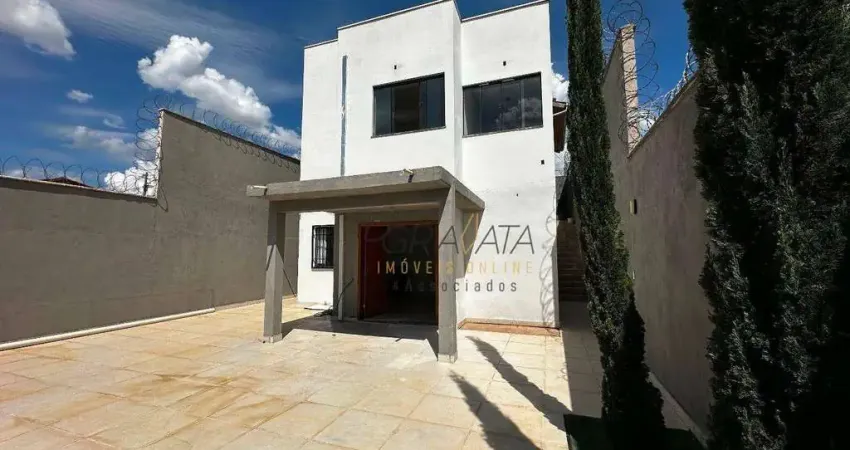 Casa com 4 dormitórios à venda, 140 m² por R$ 630.000,00 - Belo Horizonte - Varginha/MG