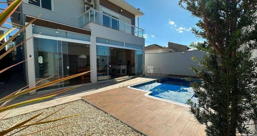 Casa com 3 suítes à venda, 300 m² por R$ 1.950.000 - Pinheiros - Varginha/MG