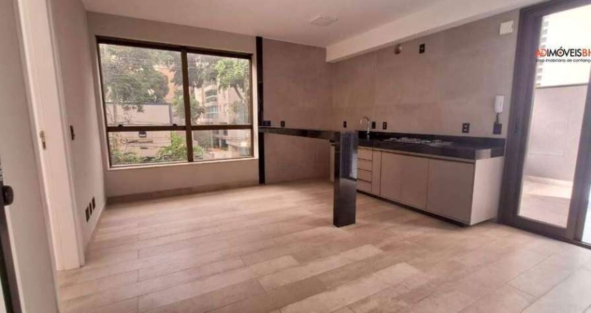 Área Privativa com área interna de 55m² e área externa de 62m², 01 quarto suíte, 02 vagas, no Lourdes