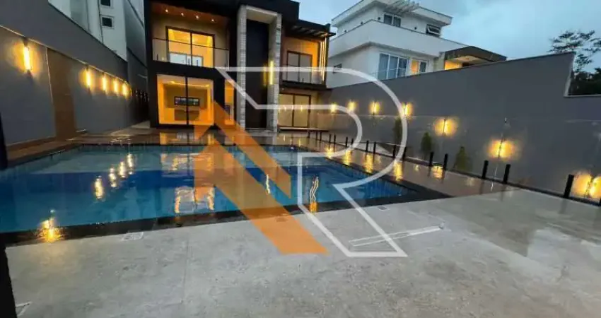 Casa com 4 quartos à venda na Rua Achylles de Albuquerque Oliveira, Camboinhas, Niterói