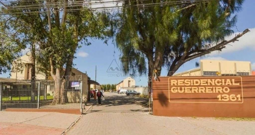 Apartamento com 2 quartos para alugar no Três Vendas, Pelotas 