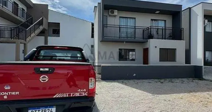 Sobrado 2 quartos 2 banheiros em Garopaba