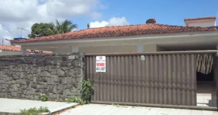 Casa com 3 dormitórios para alugar, 225 m² por R$ 1.800,00/mês - Cidade Satélite - Natal/RN