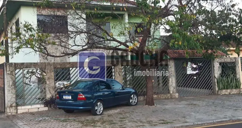 Sobrado no Jd. Porto Seguro