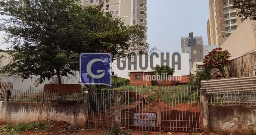 Terreno à venda no bairro Centro - Cascavel/PR