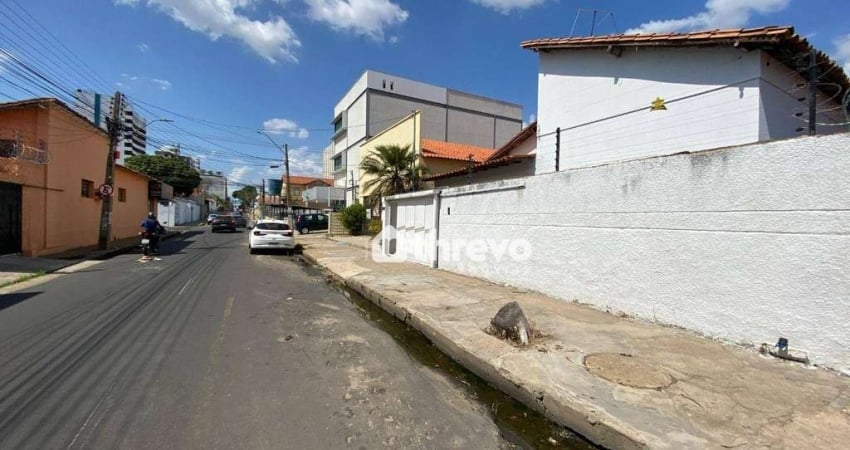 Casa para alugar, 183 m² por R$ 5.000,00/mês - Centro - Teresina/PI