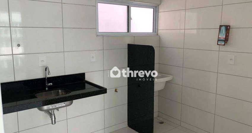 Apartamento com 3 dormitórios à venda, 70 m² por R$ 384.717,70 - Uruguai - Teresina/PI