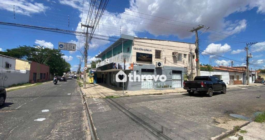 Kitnet com 1 dormitório para alugar, 25 m² por R$ 800,00/mês - Marquês de Paranaguá - Teresina/PI