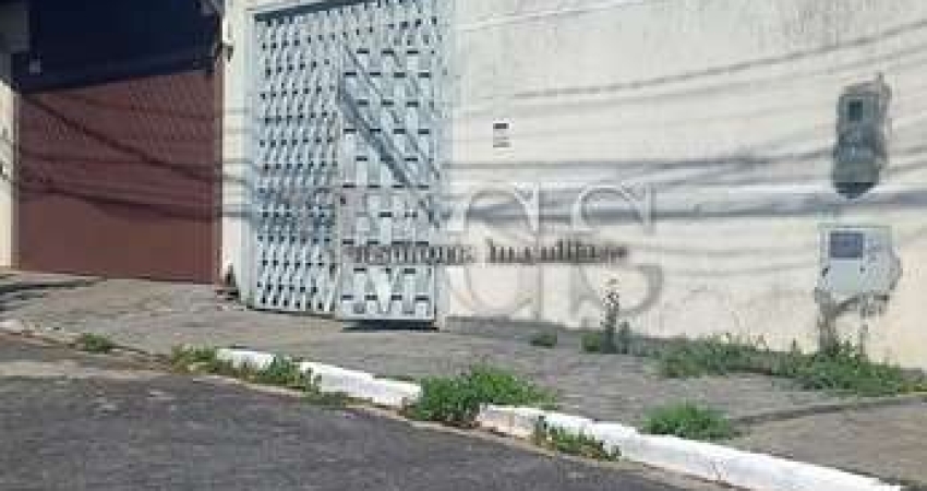 Casa à Venda no Bolsão de Interlagos – Zona Sul SP – 192m² com Quintal e 4 Vagas