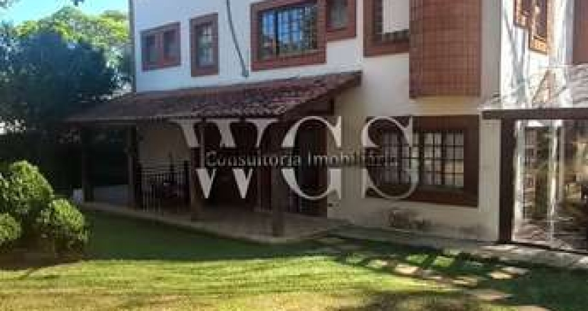 Casa com 03 Dormitórios para locação e Venda no Condomínio Jardim Palmeiras - Zona Sul-SP