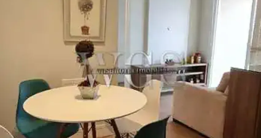 Apartamento Todo Mobiliado no Condomínio Square 2 – 1 Dorm | Próximo à Estação