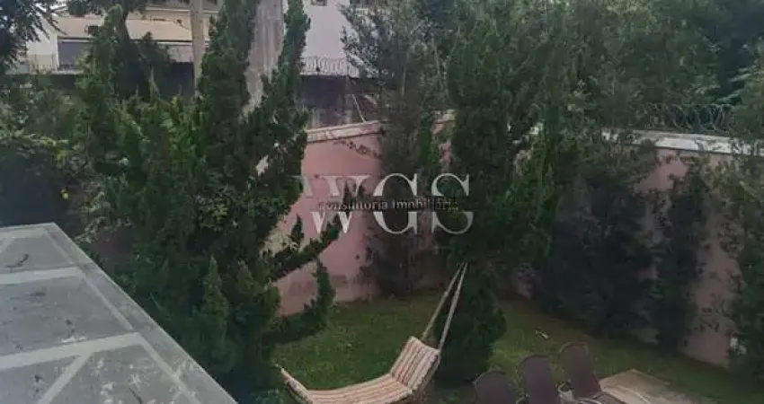 Sobrado para Alugar no Bolsão de Interlagos com 3 Suítes e Área Gourmet