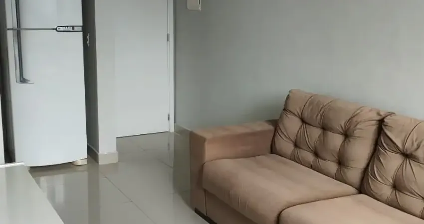 Apartamento com 2 quartos para alugar na Avenida Brigadeiro Mário Epinghaus, 179, Centro, Lauro de Freitas