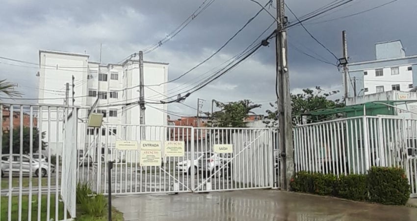 Apartamento com 2 quartos para alugar na Rua José Leite, 87, Caji, Lauro de Freitas