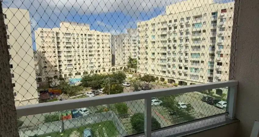 Apartamento com 2 quartos para alugar na Rua Ministro Antônio Carlos Magalhães, 736, Buraquinho, Lauro de Freitas