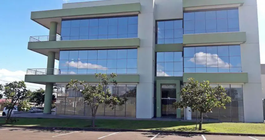 Aluguel de Sala Comercial de Alto Padrão no Edifício Emanuel Center