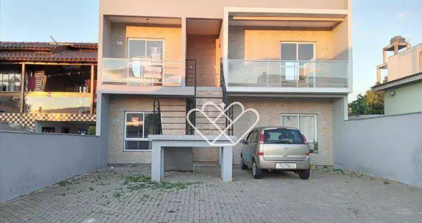 Charme e Conforto em Cada Detalhe: Apartamento de 2 Quartos com Sacada