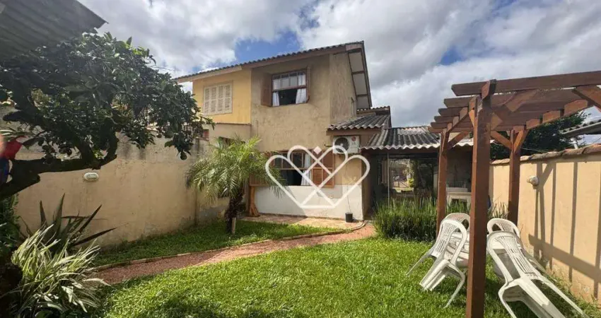 Casa Espaçosa com Amplo Pátio e Localização Privilegiada em Gravataí