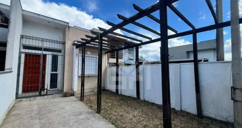 Casa acolhedora no parque dos anjos com amplo terreno e excelente potencial