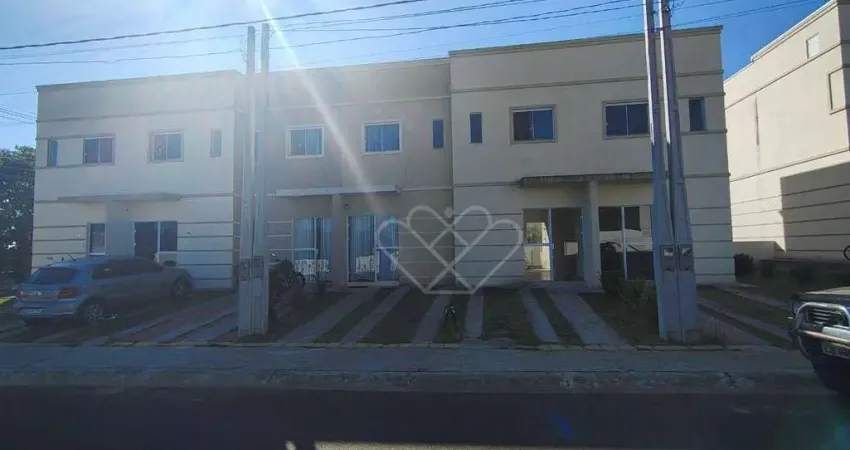 Sobrado em condomínio com quintal privativo – conforto e segurança para sua família