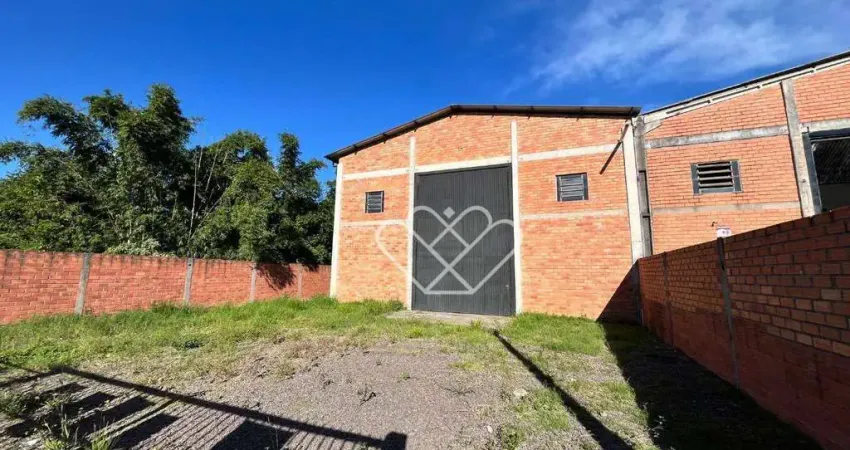 Pavilhão comercial à venda ou para locação com amplo terreno em Gravataí