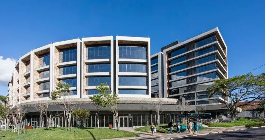 Sala comercial à venda na Avenida Wenceslau Escobar, Tristeza, Porto Alegre